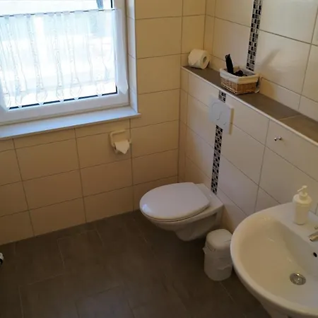 Gaestehaus Panorama Pensión 3*