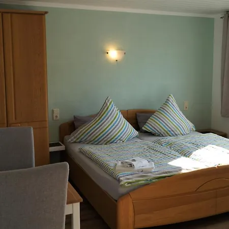 Pensión Gaestehaus Panorama Bruttig-Fankel