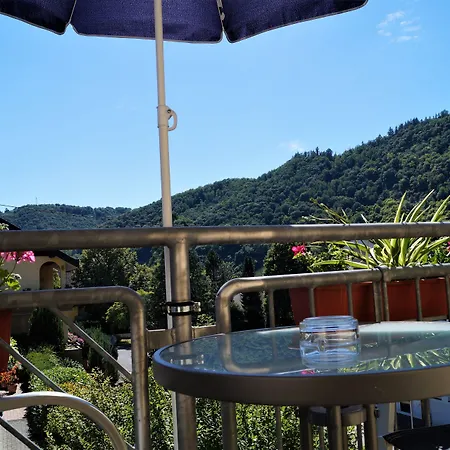 Gaestehaus Panorama Pensión 3*