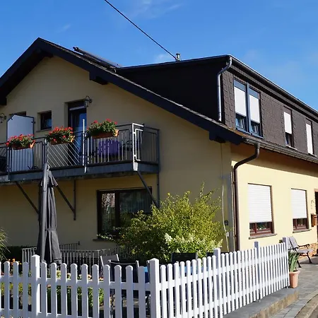 Pensión Gaestehaus Panorama 3*